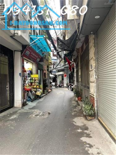 Chuyển nhượng nhà 2 tầng 3 mặt thoáng ngõ Ao Sen sau Học viện Bưu chính viên thông Mỗ Lao