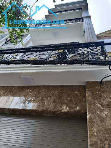 NHÀ MỚI  DT 52.5M , THIẾT KÊ 6 TẦNG, THANG MÁY HIỆN ĐẠI, NGÕ 310 CỔ NHUẾ Giá 12.8 tỷ