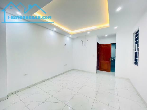 NHÀ MỚI ĐẸP-35M2 VĂN QUÁN-NGÕ NÔNG-10M RA ÔTÔ- CHỈ 6.09 TỶ. - 1