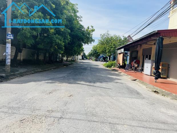 DUY NHÂT 1 lô chung cư Cách Hạ, Nam Sơn giá chỉ 3,0x tỷ  LH 0979087664 - 3