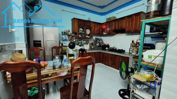 BÌNH TÂN SÁT AEON TÂN PHÚ - 3 TẦNG 3PN MỚI ĐẸP - ĐƯỜNG XE TẢI THÔNG - 48M2 CHỈ NHỈNH 5 TỶ - 4