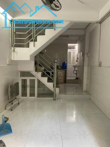 *BÁN GẤP NHÀ Q5-SHR,2Căn Ra MT Nguyễn Văn Cừ 4Tầng BTCT Giá Siêu Tốt 3TỶ150TR