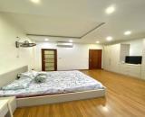 cần bán nhà 3 tầng _ mặt tiền đường Trần Xuân Hòa _ cạnh bãi tắm Sơn Thủy . Đà Nẵng .