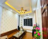 Bán Nhà Vũ Hữu – Sát Mặt Phố - Kinh Doanh Bất Chấp, 200tr/m2