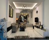 XUẤT NGOẠI Bán Nhà Đẹp 4 Tầng Xe Hơi Thông Võ Văn Tần, 48m2, 8 Tỷ TL
