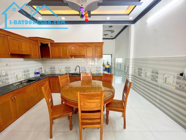[KHÔNG THỂ BỎ LỠ] Nhà Đẹp 3PN Đường Thông Full Nội Thất - Khu Đức Hòa Hạ! - 2