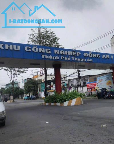 BÁN NHÀ THUẬN AN DT 200 M2 GIÁ 6,2 TỶ TL - 3