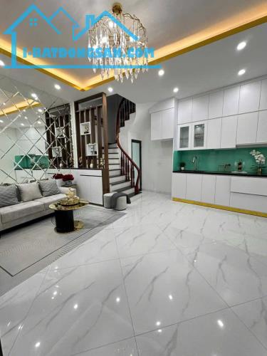 Nhà cực đẹp phố bùi xương trạch, mặt tiền siêu rộng, full nội thất, 35m2, 5 tầng, giá 8 tỷ - 1