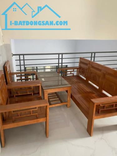Nhà mặt tiền sổ riêng hoàn công 2.35 tỷ/70 m2 - 2
