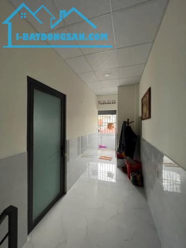 Nhà mặt tiền sổ riêng hoàn công 2.35 tỷ/70 m2 - 3