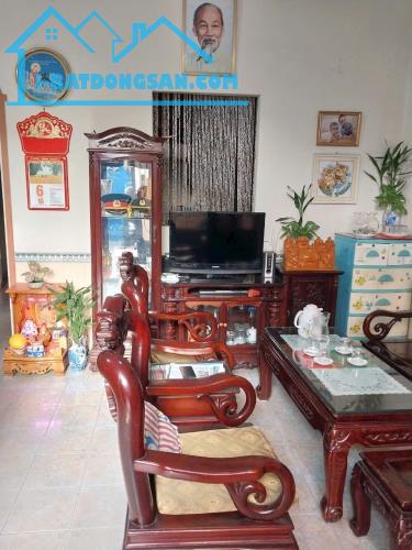 GIẢM MẠNH 1.4 TỶ BÁN GẤP - SÁT LÊ VĂN QUỚI GẦN BỐN XÃ - 111M2 - NGANG 5M - CHỈ 6.4 TỶ - 1
