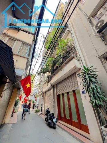 Nhà đẹp ở sướng quá tuyệt vời nhất ạ