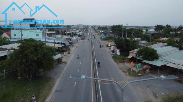 Nhà xưởng mt TL 824 xã Lương Bình, Bến Lức tổng dt 12738m2 giá 75 tỷ - 5