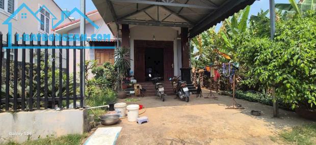 Cho thuê nhà vườn đẹp 200m2, đường oto, gần KDC Tân Phong chỉ 7,5tr