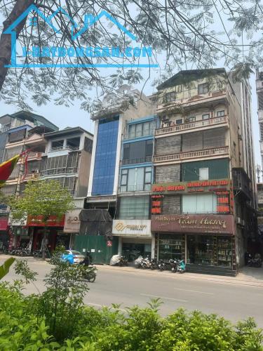 Mặt Phố Xã Đàn 200M2 9 Tầng 150 Tỷ Vỉa Hè Rộng 1 Mặt Phố và 1 Mặt Ngõ
