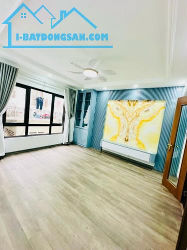 Bán nhà phân lô phố Giáp Bát - nhiều tiện ích dt 45M * 6T thang máy , giá 8.8 tỷ SĐCC - 1