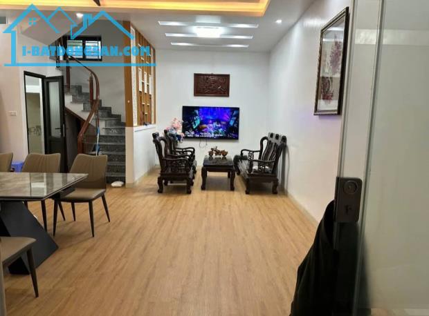 Bán nhà Ngô Gia Tự, Đằng Lâm, Hải An, Hải Phòng. 3 tầng, 54m2, 2,85 tỷ. Ngang 6m, d1