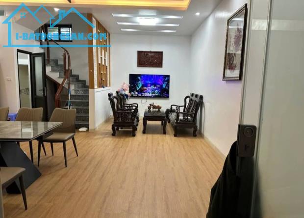 Bán nhà Ngô Gia Tự, Đằng Lâm, Hải An, Hải Phòng. 3 tầng, 54m2, 2,85 tỷ. Ngang 6m, d1 - 3