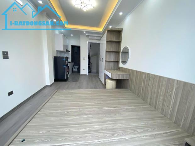 CCDV TRẦN DUY HƯNG💥 60 M2 x 7T💥 MT 6M💥 21 TỶ💥 GẦN PHỐ💥 NGÕ TO💥 DÒNG TIỀN 1 TỶ/NĂM - 3
