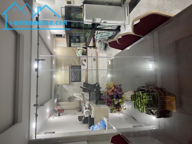 nhà 6tầng siu đẹp ngay tô hiệu tân phú đường 10m thông thoáng có gara để oto, ngang 5m*16. - 3