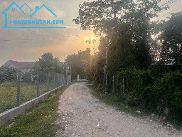 Bán đất Tân Vĩnh Hiệp Tân Uyên Bình Dương. Giá 3,4 tỷ/600m2 TL.Liên hệ: - 1