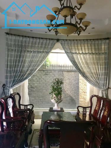 Cần Bán Gấp Biệt Thự Khu Ven Sông Sài Gòn Đường Số 14 HBC 250m2 3 Tầng 24.9 TỷTL - 2