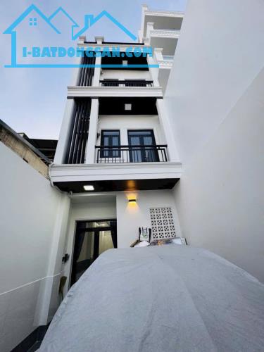 CHÍNH CHỦ GỬI BÁN GẤP NHÀ 3 LẦU HẺM Ô TÔ TRONG NHÀ ĐƯỜNG MÃ LÒ GẦN KHU TÊN LỬA GIÁ 5 TỶ 5
