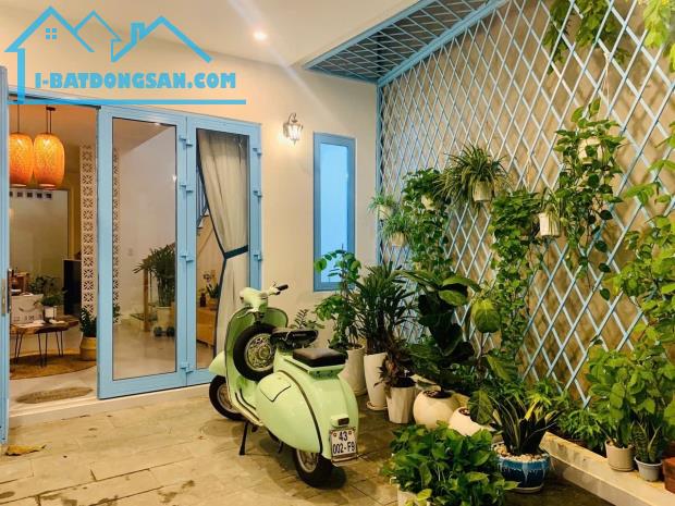 Nguyễn Hữu Thọ - Ô tô tới nhà 3 tầng 3 mê 70m2 chỉ 5.xx tỷ
