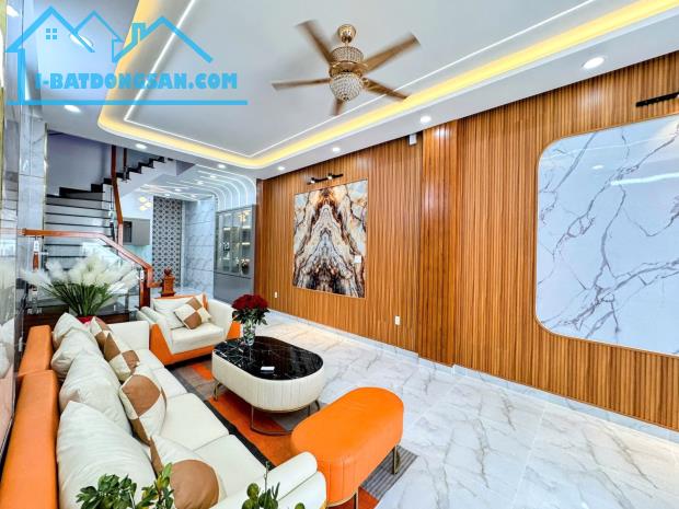 Bán nhà Mặt Tiền gần Ngã Tư Bốn Xã, giáp Tân Phú, 3Tầng mới tặng nội thất, 4x16M chỉ 7 tỷ - 3