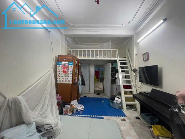 Phố Chợ Khâm Thiên 2 Mặt Thoáng Nhà Đẹp DT 33m2 4 tầng Mt 3.7m Giá 7.3 tỷ - 2