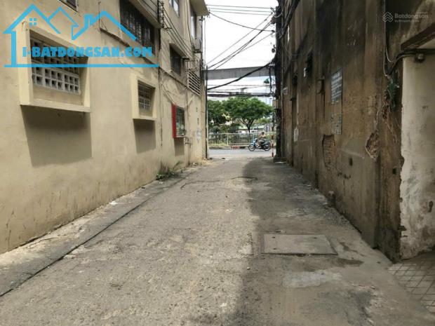 Bán nhà HXT 39m2 Bến Bình Đông P13Q8 giá 2,7 tỷ