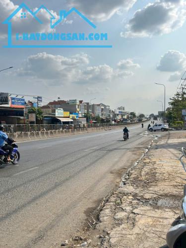 Mặt tiền Xa Lộ Hà Nội P. Tân Hiệp, Biên Hoà. Gần BV ĐN. 18x51m 920m. Giá 28 tỷ. - 1