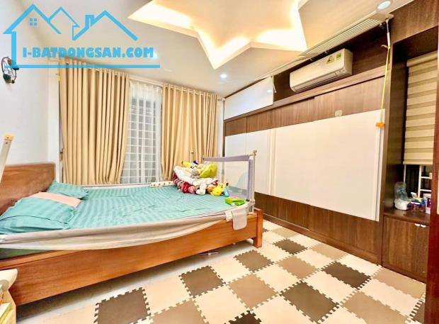 Chính chủ bán nhà tại ngõ 79, phố 8/3,lô góc, 32M2, 5 TẦNG, MT4.1m GIÁ 6.3 TỶ - 4