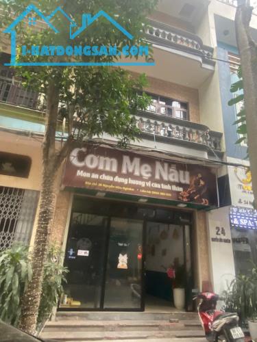 SANG NHƯỢNG QUÁN CƠM TẠI 26 NGUYỄN HỮU NGHIÊM, PHƯỜNG TIỀN AN,TP BẮC NINH, TỈNH BẮC NINH