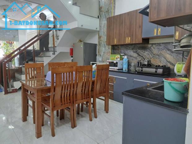 Bán gấp nhà 4 tầng 4pn, 60m2, DT 743, Bình Chuẩn, Thuận An, Bình Dương. Chỉ 3.9 tỷ. - 2