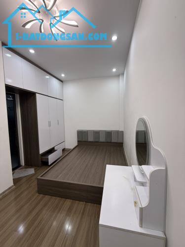 Bán nhà Thanh Nhàn  28m2 4 tầng - gần Ô tô, tiện kinh doanh - giá hiếm 5.x tỷ - 4