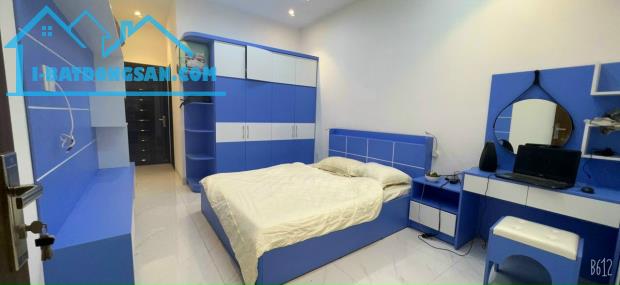 Bán căn Biệt Thự đẹp gần Cơ Sở 5 Lạc Hồng, Bửu Long, 300m2, giá 11 tỷ. - 1