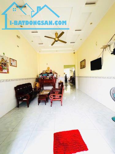 BÁN NHÀ THỔ CƯ GẦN 100M2 CHỢ PHÚ THỌ TRẢNG DÀI, BIÊN HÒA. GIÁ CHỈ 3TỶ090