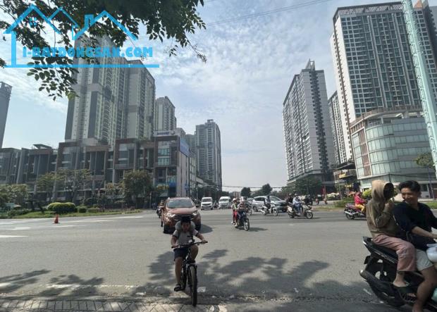 BÁN NHÀ 3 TẦNG 134M² HXH THẠNH MỸ LỢI, QUẬN 2 – CHỈ 8,5 TỶ  • Kết cấu: 1 trệt 2 lầu