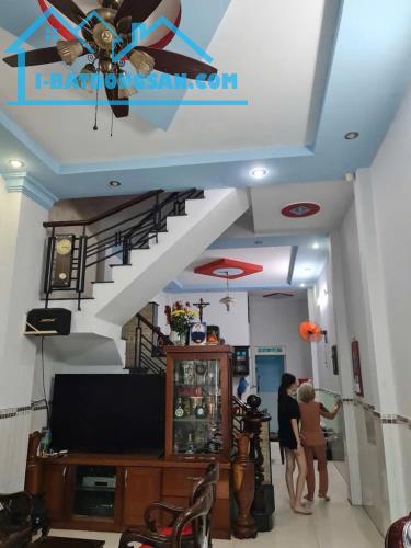 Lê Văn Quới nhà 3 tầng, 4*17, giá 6 tỷ, hẻm xe tải - 1