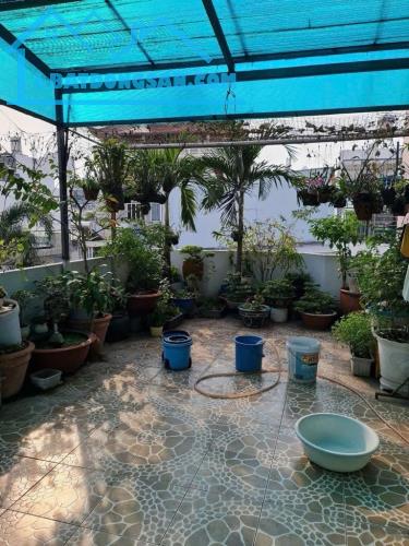 Lê Văn Quới nhà 3 tầng, 4*17, giá 6 tỷ, hẻm xe tải