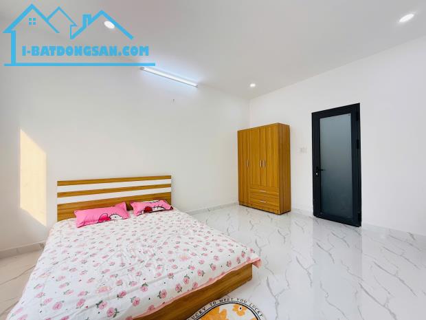Bán gấp nhà 3 lầu ô tô ngủ trong nhà Bùi Quang Là, P12 Gò Vấp 6,45 tỷ - 1