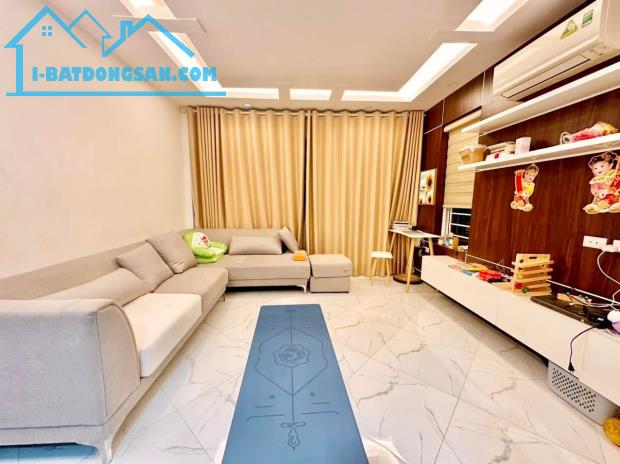 ✅ PHỐ 8/3 CĂN GÓC - FULL NỘI THẤT Ở NGAY - NGÕ PHÂN LÔ RỘNG THOÁNG - THÔNG TỨ TUNG - 1