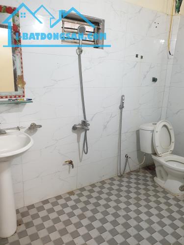 BÁN NHÀ 1.18 TỶ 1.5 TẦNG 54M2 ( HƯỚNG NAM ) NGÕ ĐIỆN BIÊN - 4