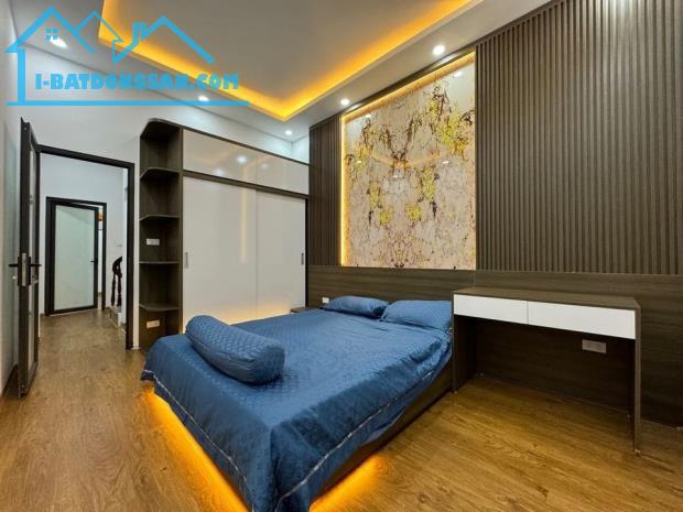 Bán Nhà Khương Hạ - Thanh Xuân , DT 56m2 , Giá  9.2 tỷ , hai Tháng , oto gần - 2