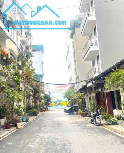 Bán gấp nhà Nguyễn Sơn, 70m, khu VIP, ô tô tránh, hơn 10 tỷ.