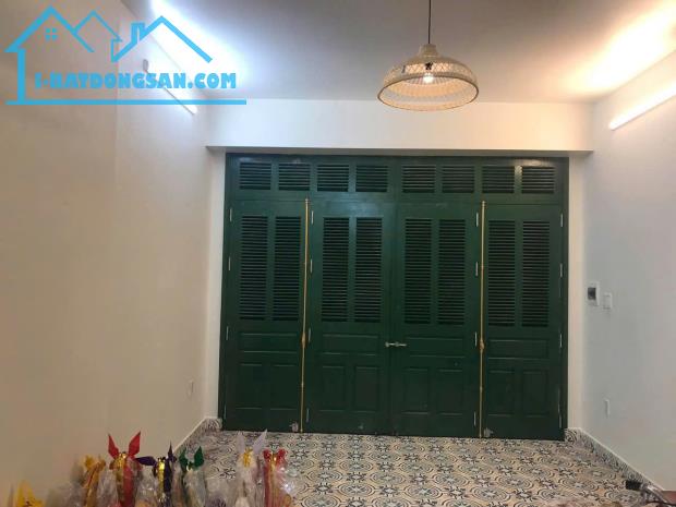 Nhà tái định cư Sao Sáng - 40m 3 tầng - Giá 4.1 tỉ độc lập dân xây - 2