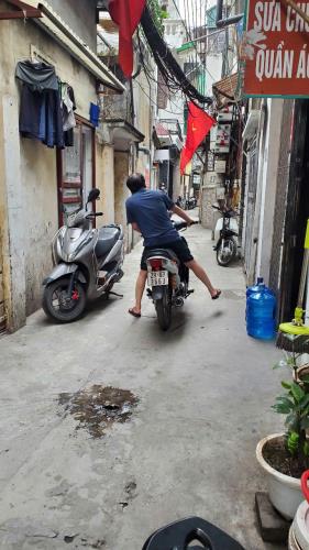 BÁN GẤP NHÀ CHÍNH KINH (THANH XUÂN) - 38m2 4 TẦNG – NGÕ 3 XE MÁY TRÁNH – KINH DOANH - 1