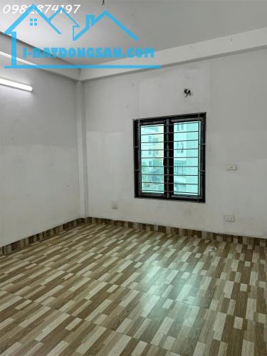 CHO THUÊ MẶT BẰNG KINH DOANH KẾT HỢP Ở MẶT PHỐ NGỌC THUỴ, LONG BIÊN, HÀ NỘI - 3