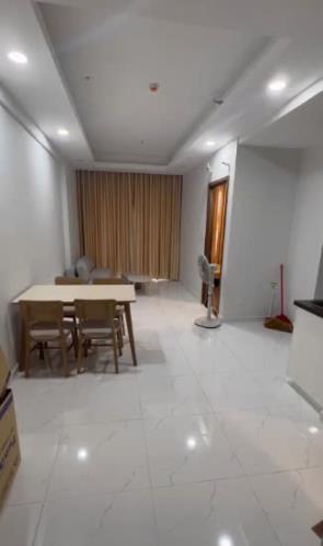 Chính chủ bán hoặc cho thuê căn hộ chung cư 2 PN Opal Skyline view đẹp. - 4